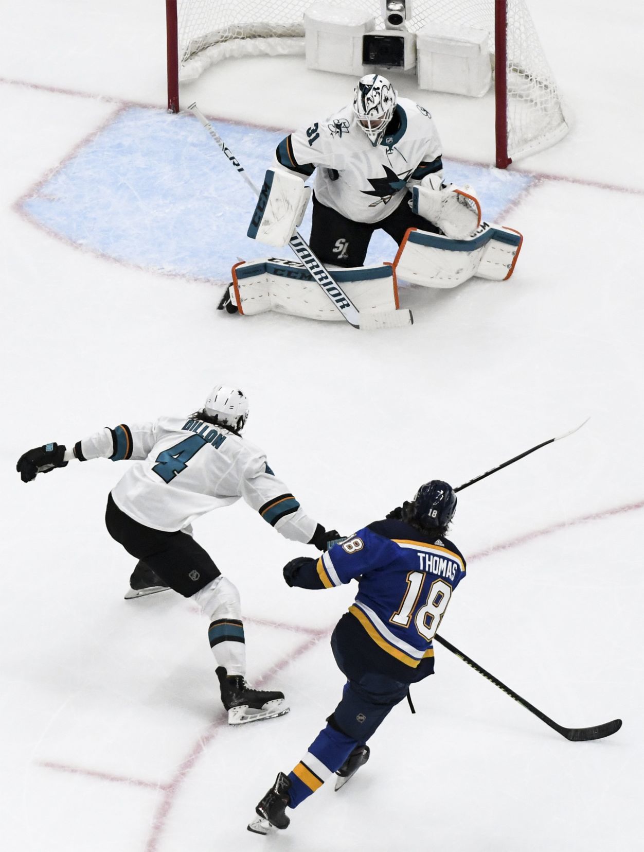 Blues look to redeem in Game 4